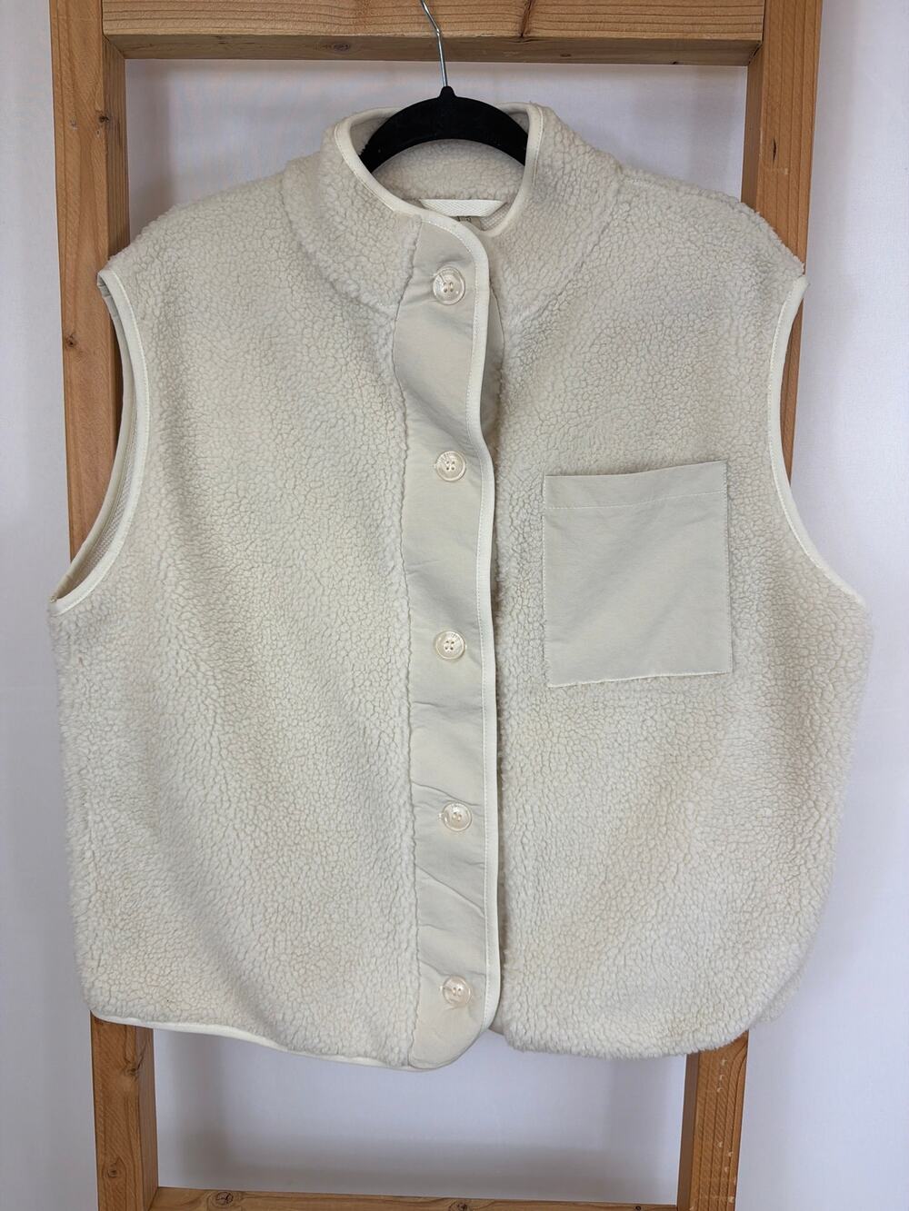 NWT Soyaconcept Cream Sherpa Fleece High Collar Button Up Vest Medium Eco